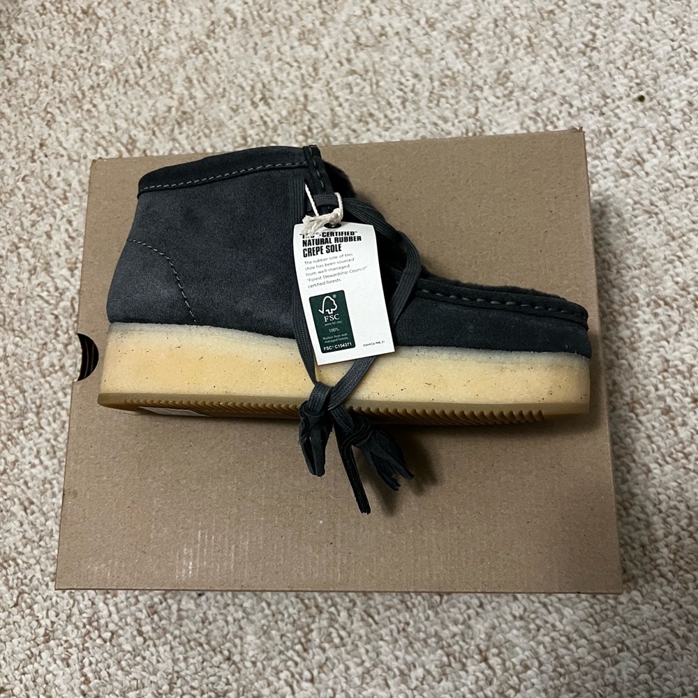 Clarks Originals Wallabee Wedge in Dark Gray